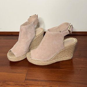 Kenneth Cole New York Olivia Espadrille Suede Rafia Wedge Almond Sandal, Size 10